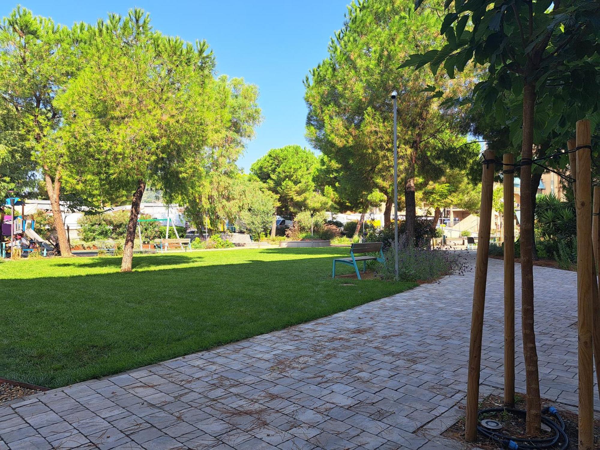 Appartamento - Terrazzo Vivibile Vista Mare, Wi-Fi Gratuito Vallecrosia Exteriör bild