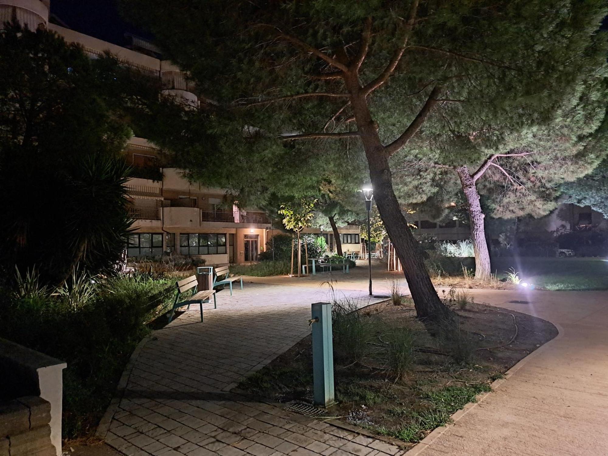 Appartamento - Terrazzo Vivibile Vista Mare, Wi-Fi Gratuito Vallecrosia Exteriör bild