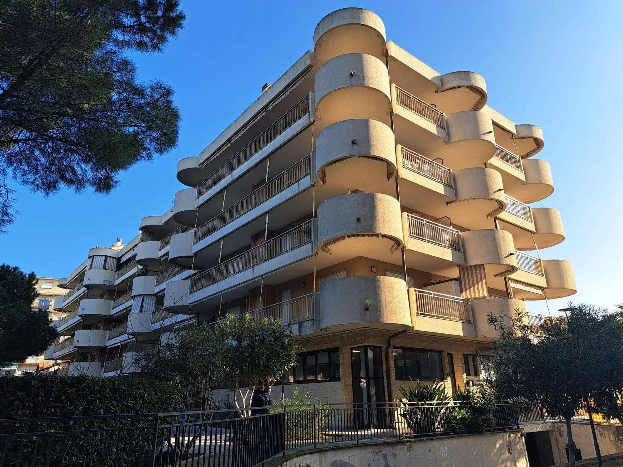 Appartamento - Terrazzo Vivibile Vista Mare, Wi-Fi Gratuito Vallecrosia Exteriör bild