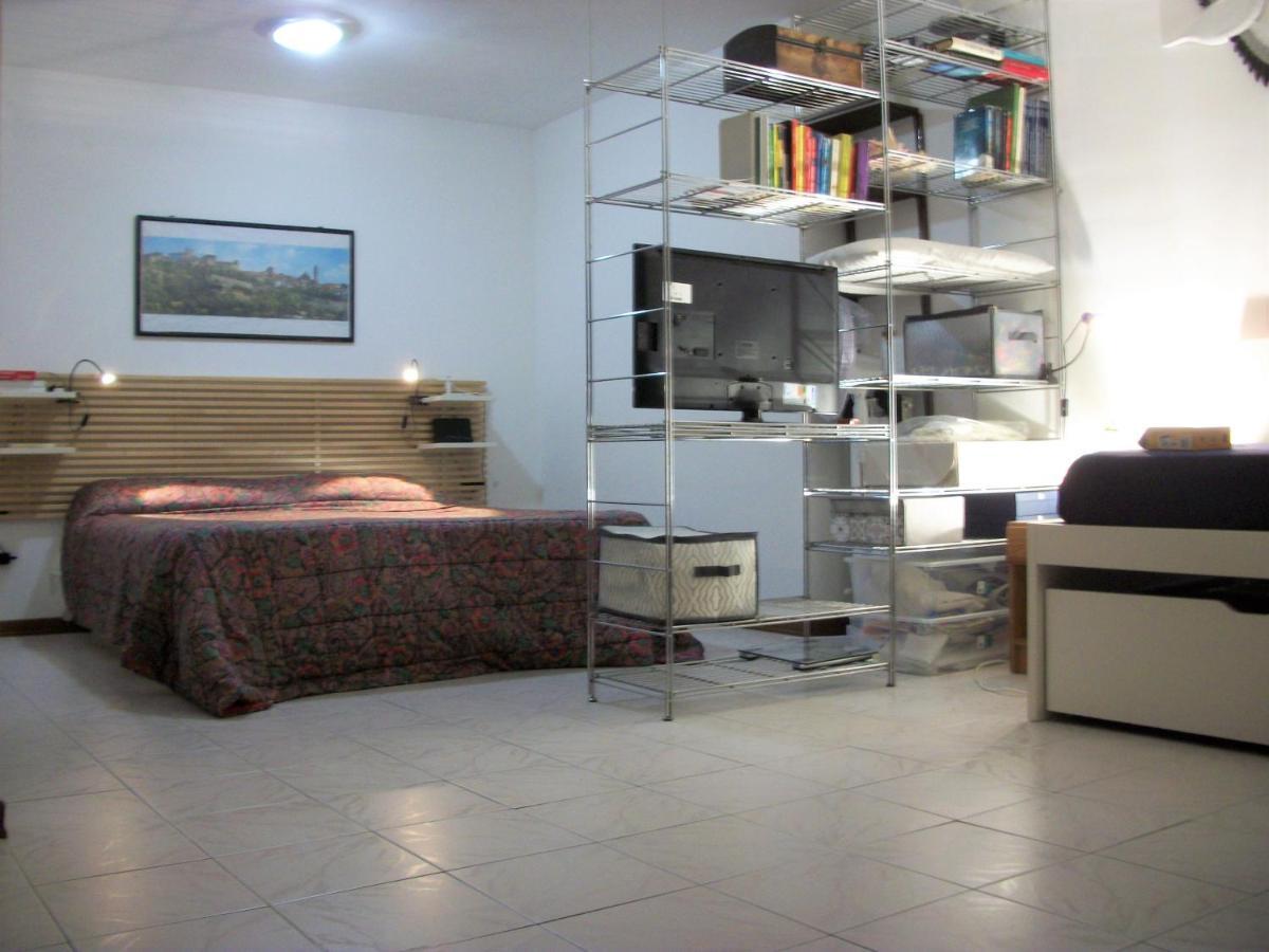 Appartamento - Terrazzo Vivibile Vista Mare, Wi-Fi Gratuito Vallecrosia Exteriör bild
